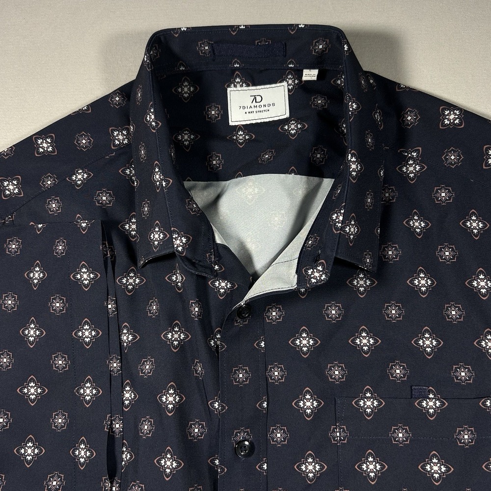 7 Diamonds Mens Short Sleeve Button Up Shirt Size L Navy Geometric 4 Way Stretch